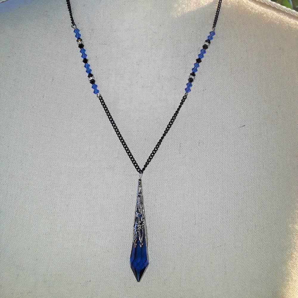 COPY - NWT, HAND CRAFTED SWAROVSKI DROP CRYSTAL N…